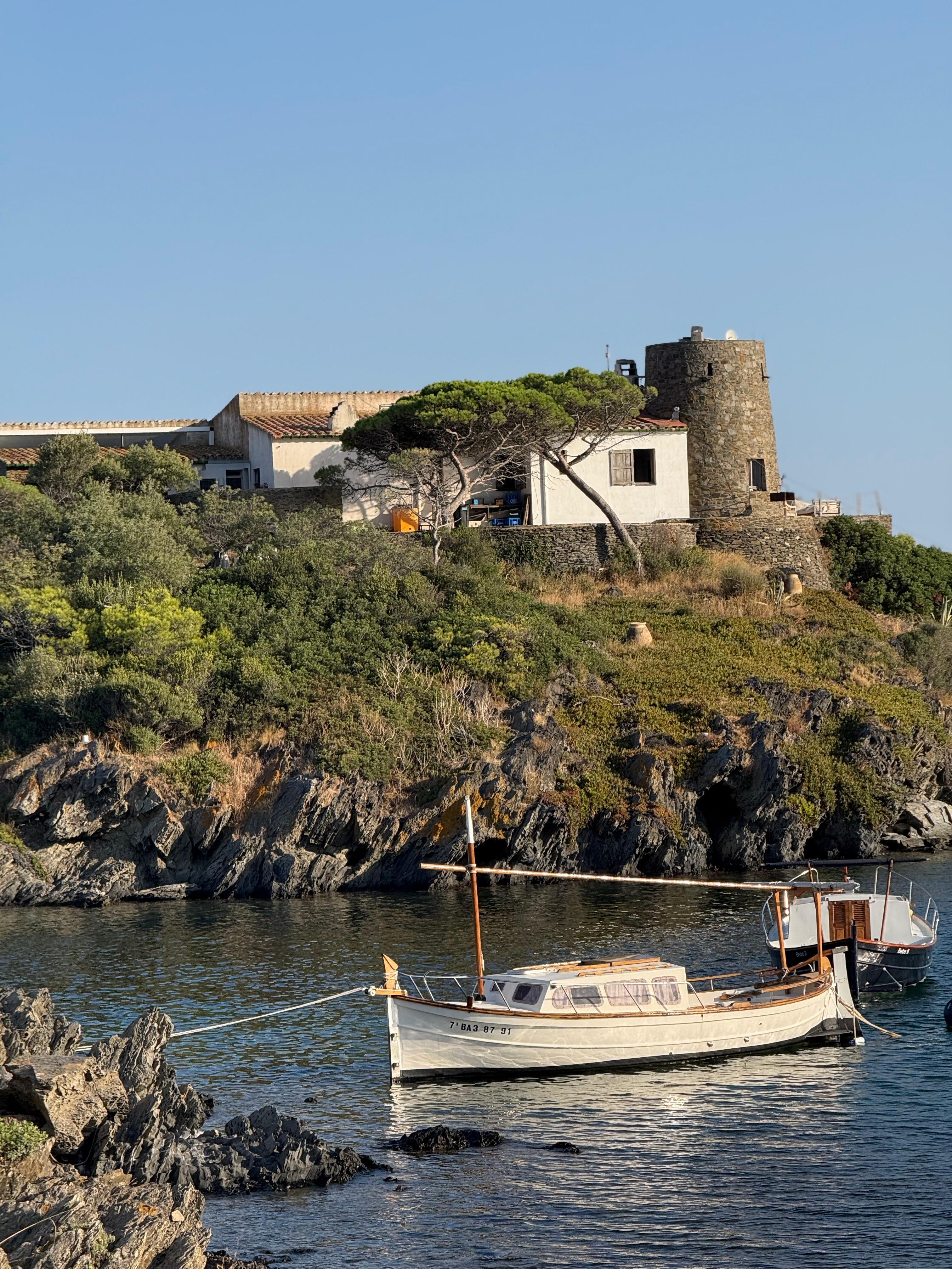 Barca tradicional en Cadaqués